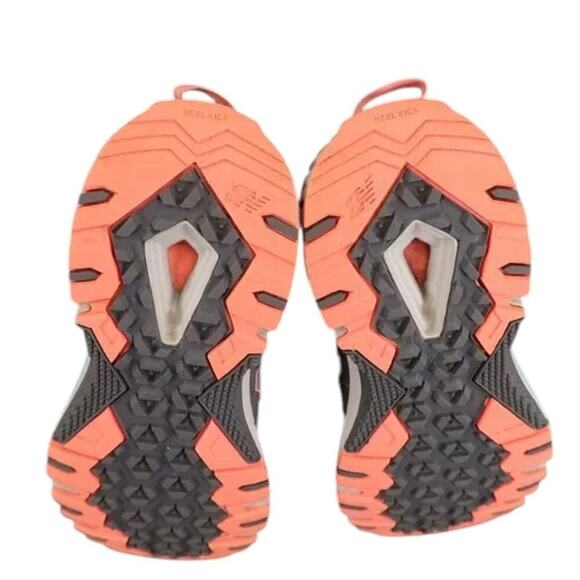 New Balance Shoes Womens 9.5 Trail Running Athletic Sneaker Active Comfort Gray - Picture 10 of 14